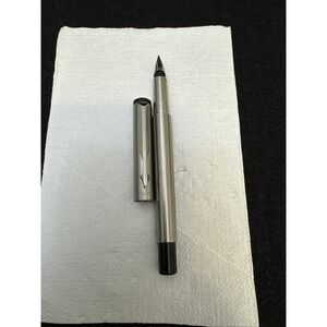 Parker Vector Stainless Steel Medium Nib Fountain pen Made In UK N III
